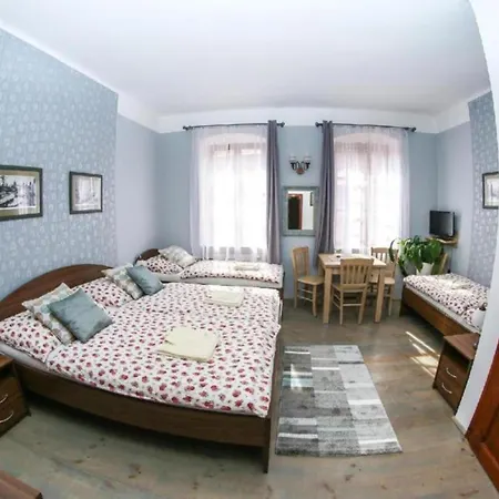 Mini Abraka & Lägenhetshotell Český Krumlov