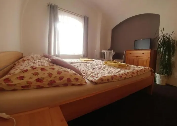 Aparthotel Mini Abraka & 4*